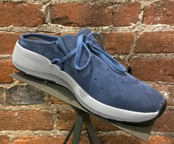 OTBT Slip-On Sneaker in New Blue